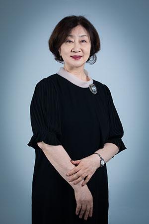 Sue-Yun Hwang 사진